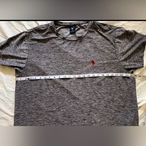 U.S. Polo Association men’s t shirt. Stretchy material. Size XL. Like new.